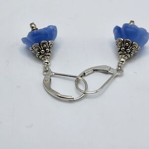 Sterling silver flower drop frosted blue Rhinestone dangling earrings!  ADORABLE